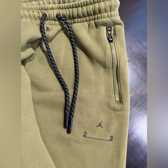 Jordan Olive Green Sweatpants Size XS 23 Engineered